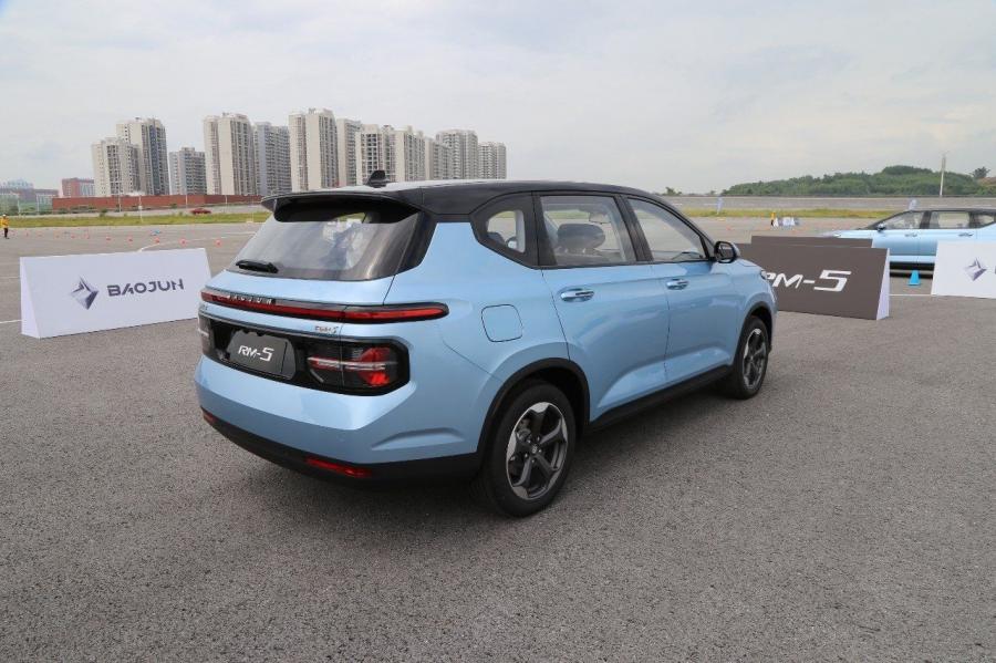  Baojun RM-5 2019 года  (фото 2 из 6)